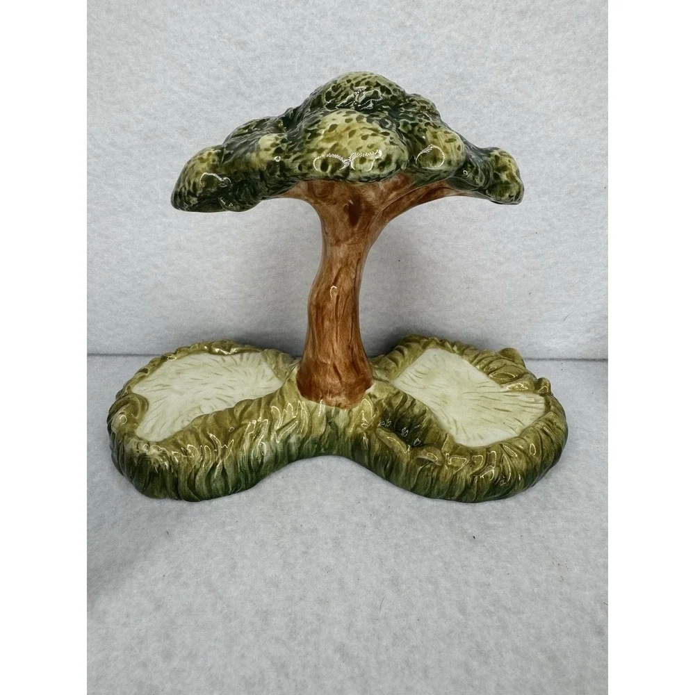 Elephant Family Salt & Pepper Shakers Ceramic Tree Holder Safari Figurine Set